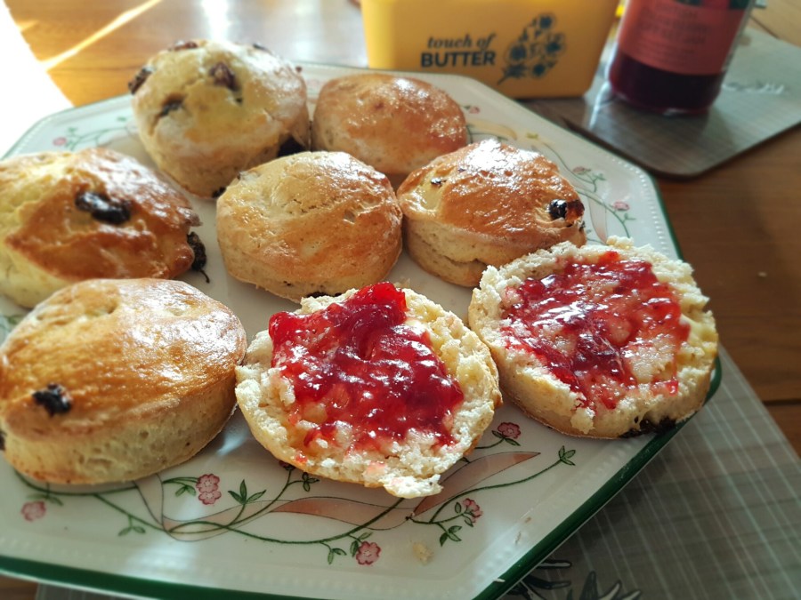 Easy fruit scones.
